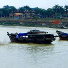 Jalur Logistik Batubara dan BBM Sungai Mahakam Kembali Dibuka