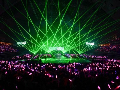 Megahnya Konser SNSD di Singapura