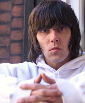 Tak Hanya Konser Reuni, The Stone Roses Ambil 2 Kontrak Album