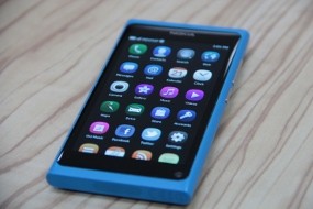 simpel dan modis ala nokia n9