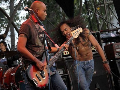 Slank Menggebrak Ancol