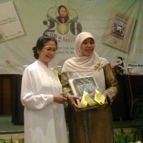 Si Merak Irawati Durban Ardjo 