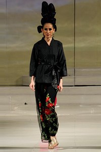 Jakarta, Indonesia - 23 November. Ramli 36 Tahun Berkarya at Ballroom Hotel Shangri-La. 23 November 2011. Jakarta. [Foto: Mohammad Abduh/Wolipop]