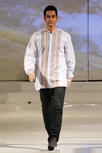 Jakarta, Indonesia - 23 November. Ramli 36 Tahun Berkarya at Ballroom Hotel Shangri-La. 23 November 2011. Jakarta. [Foto: Mohammad Abduh/Wolipop]