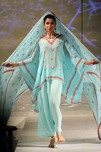 Jakarta, Indonesia - 23 November. Ramli 36 Tahun Berkarya at Ballroom Hotel Shangri-La. 23 November 2011. Jakarta. [Foto: Mohammad Abduh/Wolipop]