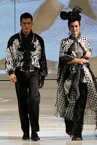 Jakarta, Indonesia - 23 November. Ramli 36 Tahun Berkarya at Ballroom Hotel Shangri-La. 23 November 2011. Jakarta. [Foto: Mohammad Abduh/Wolipop]