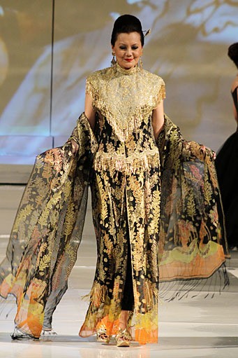 Jakarta, Indonesia - 23 November. Ramli 36 Tahun Berkarya at Ballroom Hotel Shangri-La. 23 November 2011. Jakarta. [Foto: Mohammad Abduh/Wolipop]