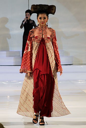 Jakarta, Indonesia - 23 November. Ramli 36 Tahun Berkarya at Ballroom Hotel Shangri-La. 23 November 2011. Jakarta. [Foto: Mohammad Abduh/Wolipop]