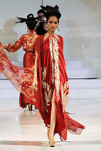 Jakarta, Indonesia - 23 November. Ramli 36 Tahun Berkarya at Ballroom Hotel Shangri-La. 23 November 2011. Jakarta. [Foto: Mohammad Abduh/Wolipop]