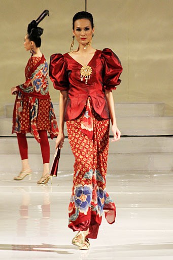 Jakarta, Indonesia - 23 November. Ramli 36 Tahun Berkarya at Ballroom Hotel Shangri-La. 23 November 2011. Jakarta. [Foto: Mohammad Abduh/Wolipop]