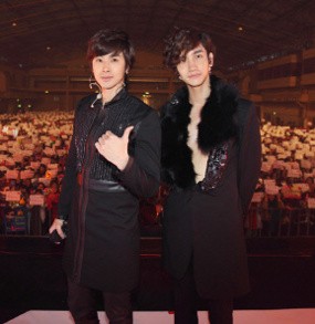 Dapat Ucapan I Love You dari Fans Pria, TVXQ Shock