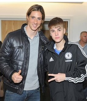 Justin Bieber Main-main ke Markas Chelsea