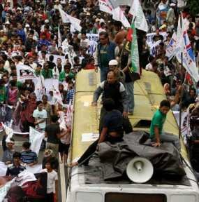 UBK Kirim Tim Bantuan Hukum Bebaskan Mahasiswanya