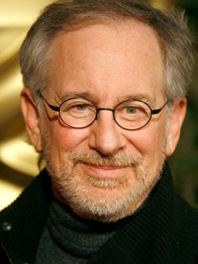 Spielberg Sebut Michael Bay Bohong Soal Pemecatan Megan Fox