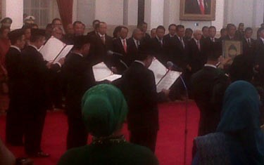 SBY Resmi Lantik Abraham Cs Jadi Pimpinan KPK