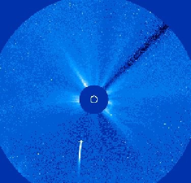 Komet Lovejoy Tabrak Matahari, Tak Berimbas ke Bumi