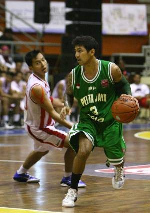 Pelita Jaya & Pacific Caesar Menang Besar