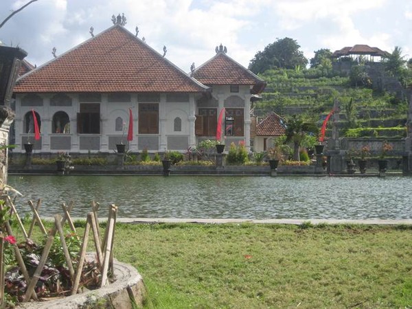 Taman Wisata Bale Kambang
