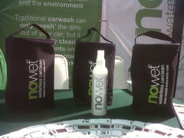 Nowet, Cairan Pembersih Mobil dari Bahan Kosmetik Wanita