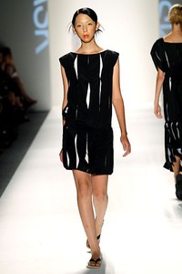 Shamask by Ronaldus Shamask, Spring/Summer 2012. New York Fashion Week 2012. [Photo by Randy Brooke/Getty Images for Mercedes-Benz Fashion Week]