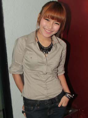 Diramal Kariernya Segera Redup, Ayu Ting-ting Hanya Percaya Tuhan