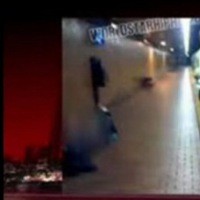 Pasangan Mesum di Stasiun Kereta Hebohkan YouTube