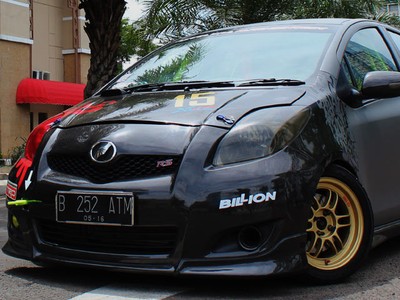 Yaris Racing ala Anak Sekolah