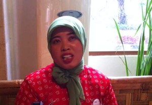 Bidan yang Jualan Sampah Agar Anak Desa Tak Kena Gizi Buruk