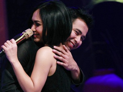 Aih..Raffi Ahmad & Yuni Shara Mesra Lagi
