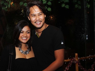 Nirina & Ernest Kompak Hitam-hitam
