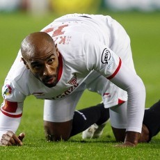 Dua Gol Kanoute Loloskan Sevilla