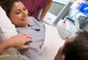 Plus Minus Perempuan yang Menjadi Donor Sel Telur