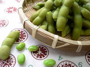 Ingin Kulit Mulus? Makanlah Edamame dan Wortel!