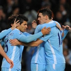 Aguero Dua Gol, City Hantam Stoke 3-0