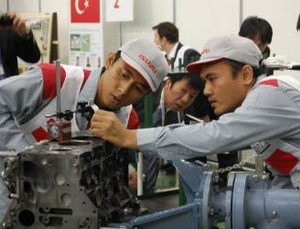 Mekanik Isuzu Indonesia Salah Satu Terbaik di Dunia