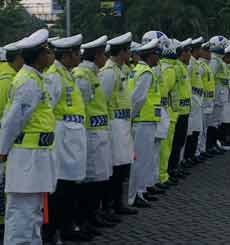 456 Anggota Lantas Polrestabes Surabaya Siap Amankan Natal