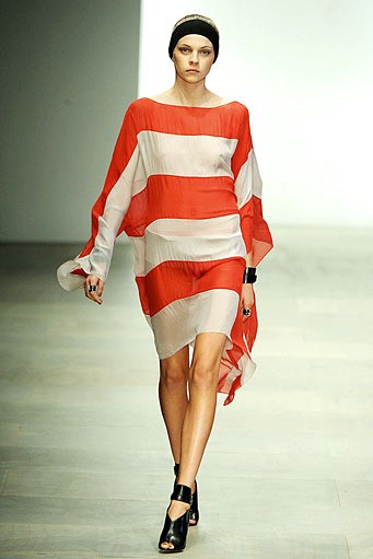 Amanda Wakeley, Spring/Summer 2012. London Fashion Week 2012. [Photo by Ian Gavan/Getty Images]