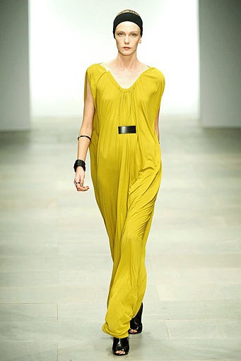 Amanda Wakeley, Spring/Summer 2012. London Fashion Week 2012. [Photo by Ian Gavan/Getty Images]