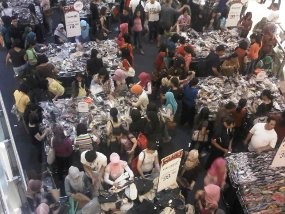 Liburan Natal, Warga Jakarta Serbu Mal 