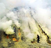 Gunung Ijen Siaga, Waspadai Gas Beracun