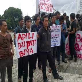 Bentrok di Bima, Mahasiswa Mataram Tuntut Polri Copot Kapolda NTB