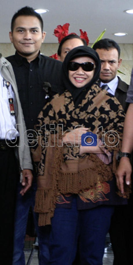 Nunun pun Sudah Bisa Tersenyum