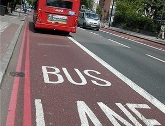 Di Inggris Motor Diberi Hak Istimewa