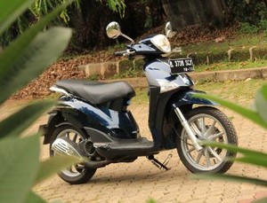 Tarikan Si Mungil Piaggio Liberty 150 ie