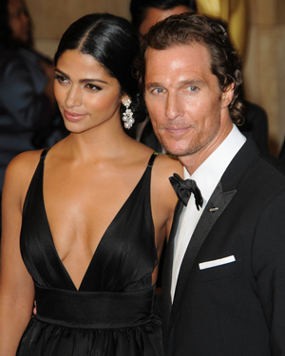 5 Tahun Hidup Bersama, Matthew McConaughey Akhirnya Lamar Kekasih