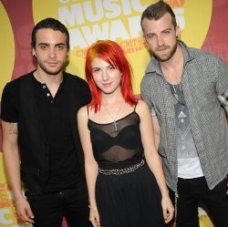 Dua Farro Hengkang, Paramore Nyaris Ditinggal Taylor York