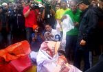 Foke & Mari Elka Pungut Sampah di Ancol