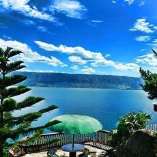 Alamak! Birunya Danau Toba Manjakan Mata