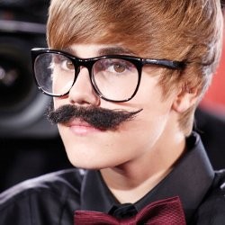 Heboh Justin Bieber Gabung Agensi Super Junior & SNSD