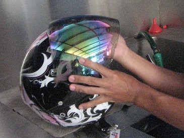 Lapor Kehilangan Motor ke Kantor Polisi, Ehh.. Malah Kemalingan Helm